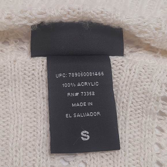 IT'S OUR TIME Ivory Juniors Open Knit Shrug Cardigan Size Small - Picture 7 of 8